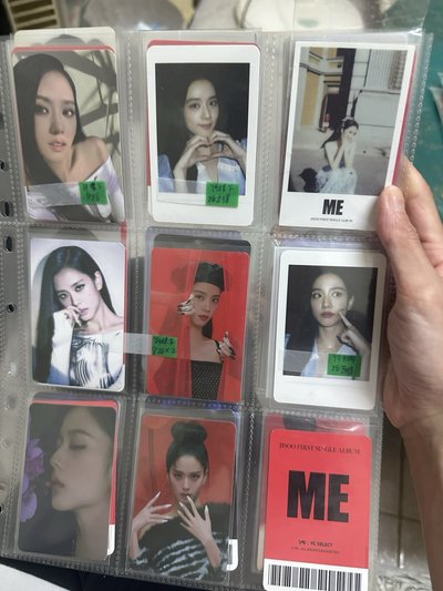 Blackpink jisoo solo特典卡