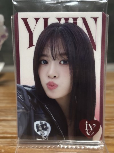 安俞真 ANYUJIN IVE 2026 日本萬代威化餅卡片系列 第二彈 隨機卡 N-07