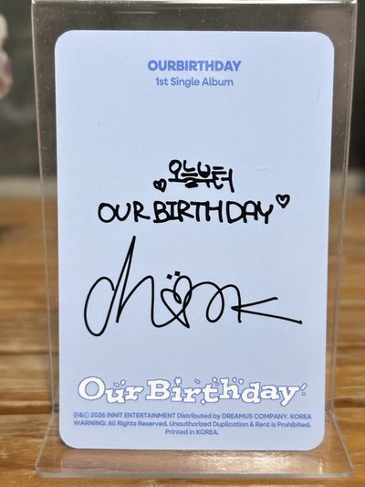 Kuk Chorok Our Birthday Welcome ver 專輯卡 