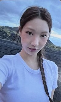 迷你一輯 hmv 日本線下​唱片行先到先得活動 幸運卡 