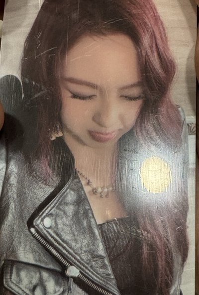 五星小柒未撕膜(卡背有損)춤 (CHOOM) QQ音樂  星光卡 限量珍藏卡