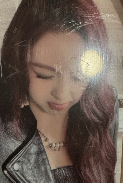 五星小柒未撕膜(卡背有損)춤 (CHOOM) QQ音樂  星光卡 限量珍藏卡