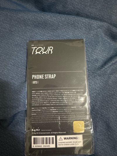 bts 週邊 phone strap