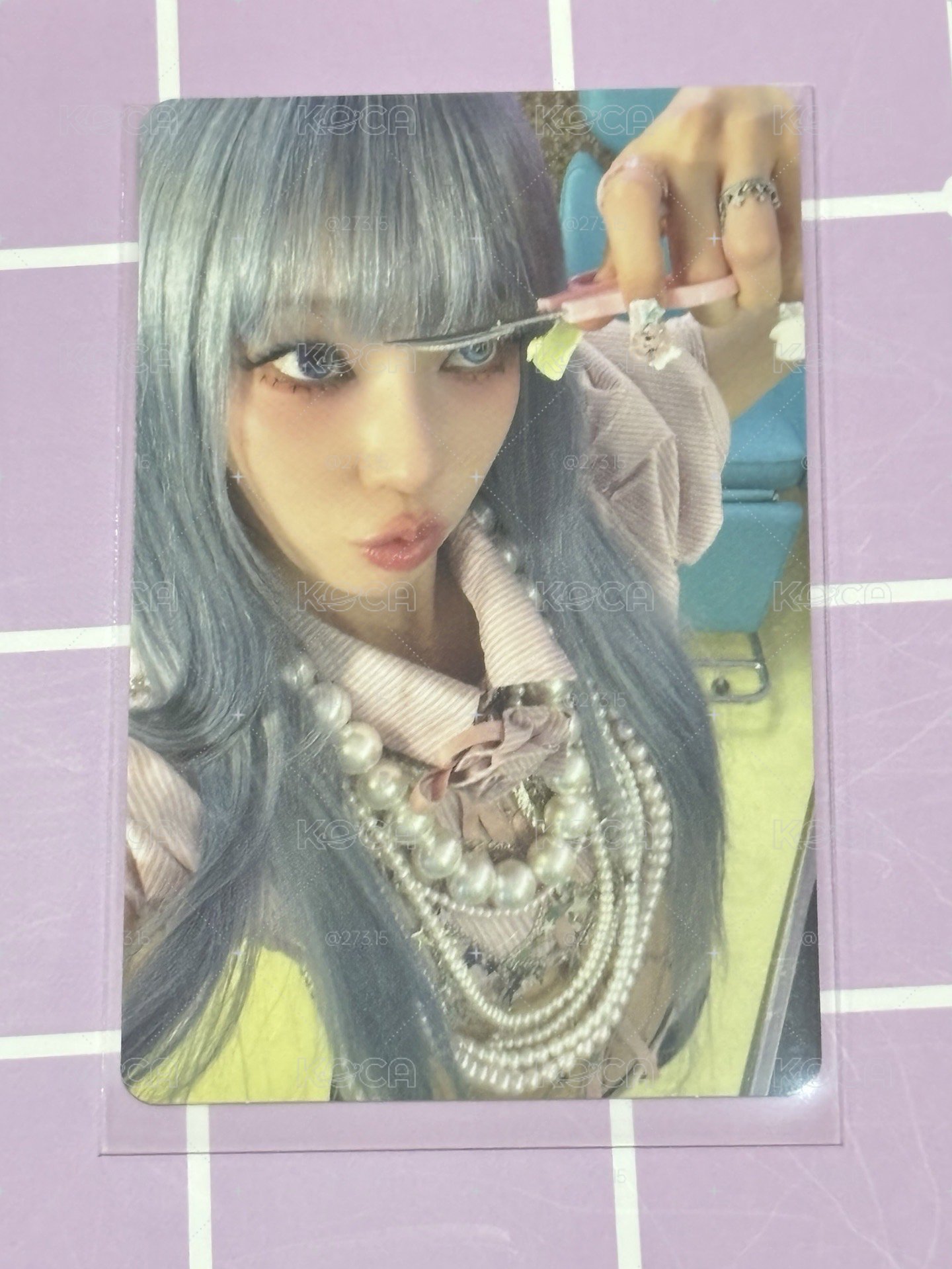 KISS N TELL Limited Edition 專輯卡 
