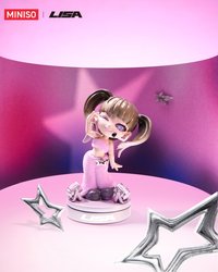 Lisa名創聯名 公仔 