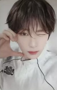 迷一 yzy 線上2.0 簽售卡 