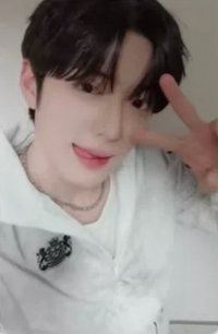 迷一 yzy 線上2.0 簽售卡 