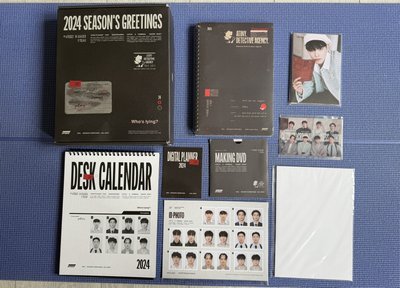 ATEEZ 2024年曆組（配置如首圖）