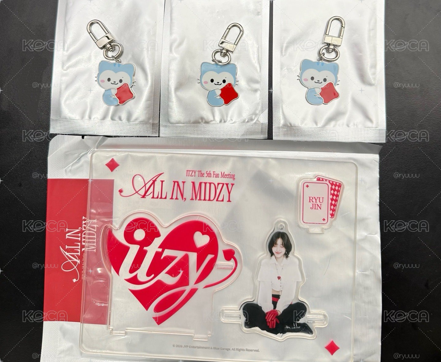 ITZY FM周邊