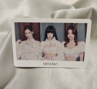 MISAMO 正規一 Play Showcase 周邊卡 團卡 團體卡，無瑕疵