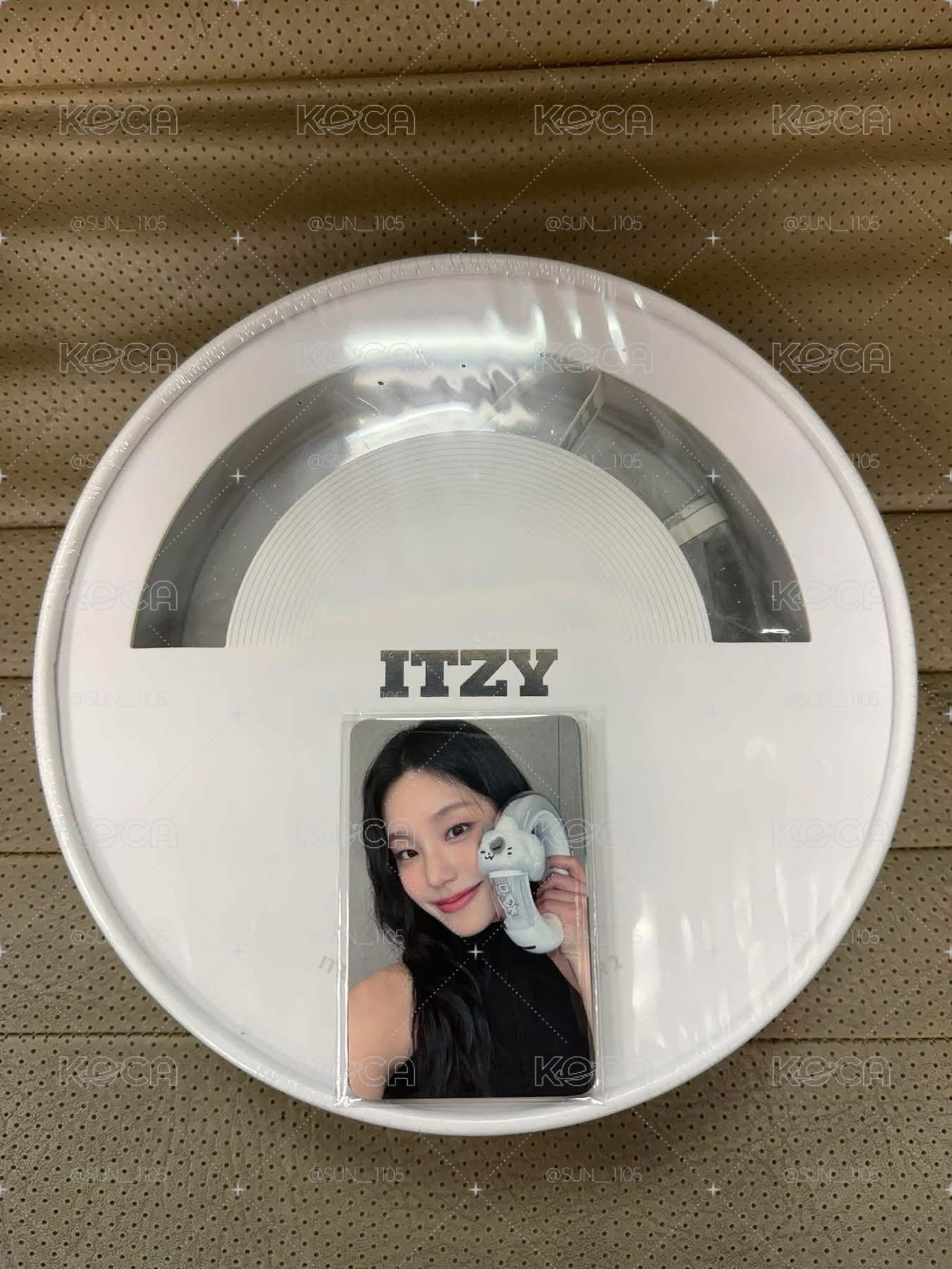 ITZY 二代手燈含小卡（全新現貨）