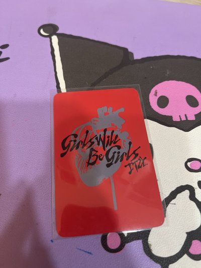 紅衣有娜