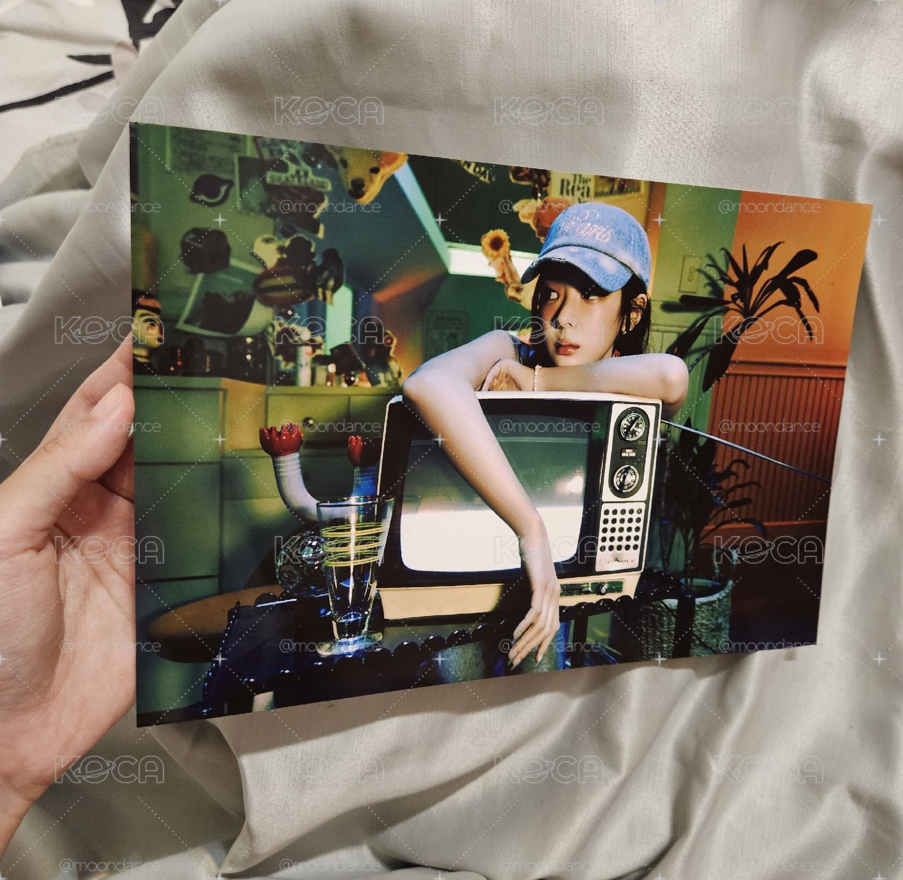 GWBG 迷十 專輯 Folder ver. 文件夾 空專，含文件夾信封+預售海報+寫真書+三張相片大卡+風琴式明信片