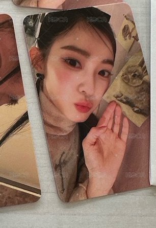 嘟嘴揮手姊
