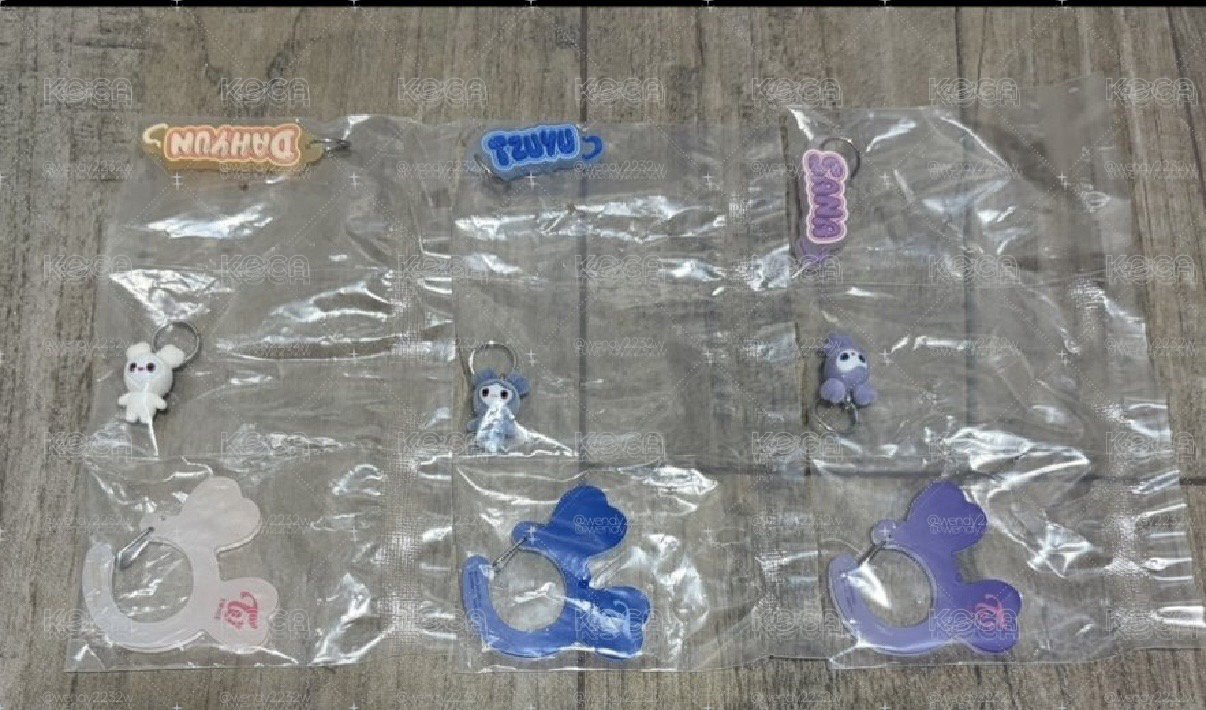 紗瑜多登山扣吊飾