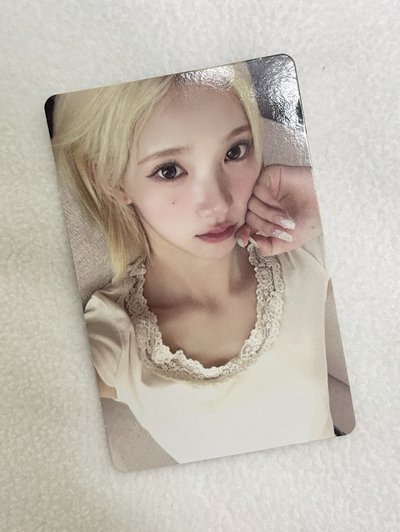 Jiwoo 迷二sm幸運卡（有損）