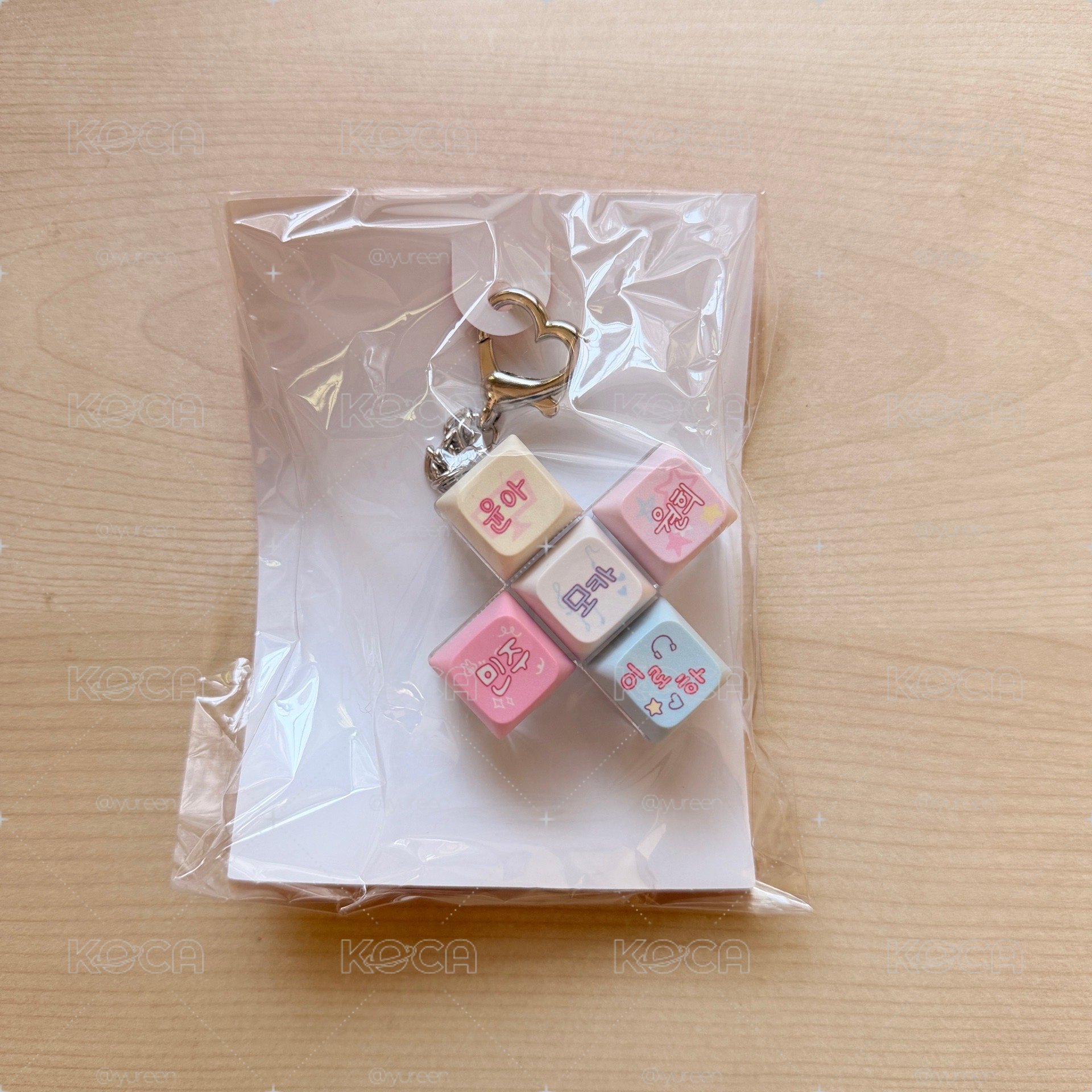 illit Press Start! 名字鍵帽吊飾