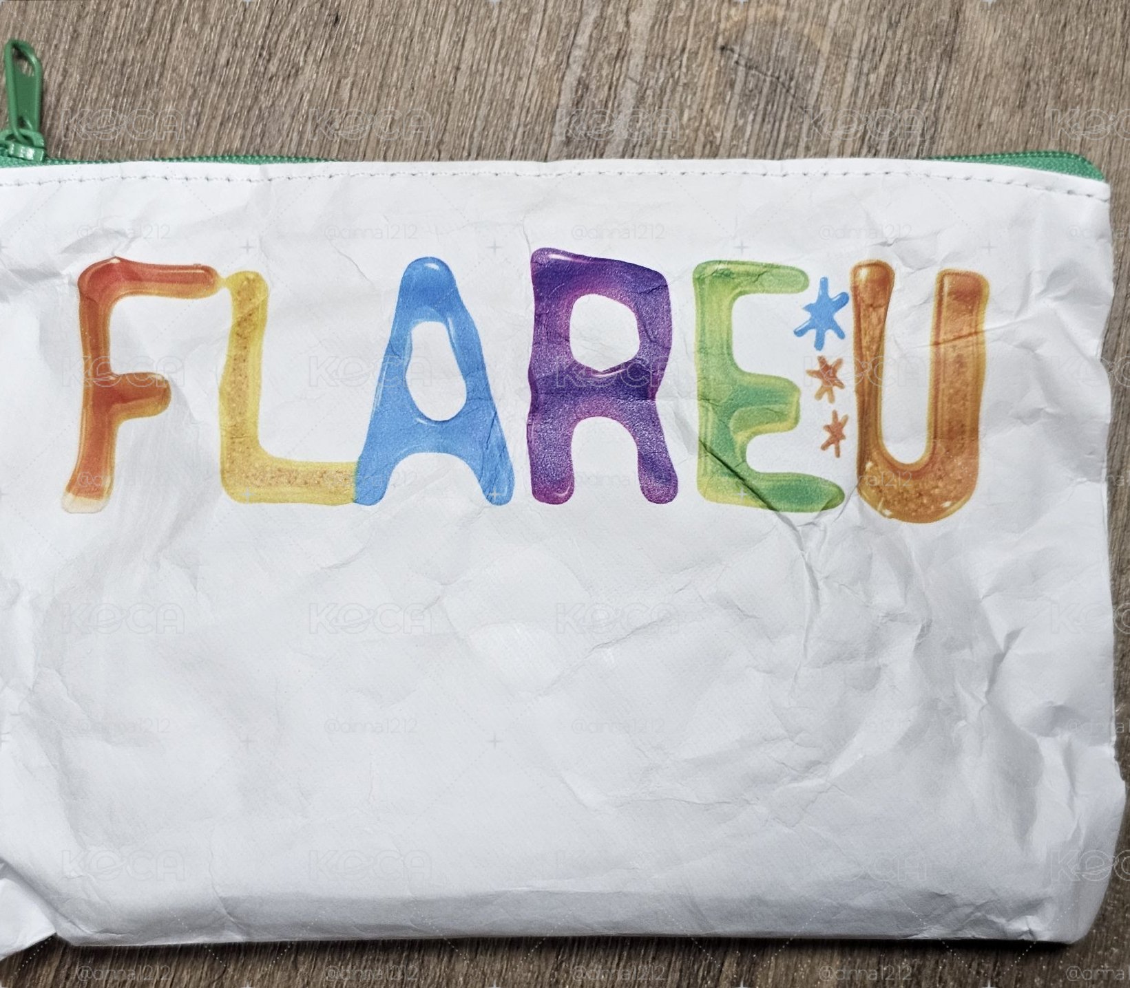 FLARE U 專輯 （三款一套，不分售）