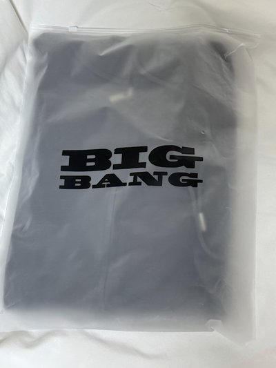 bigbang 20週年展 琴鍵連帽外套
