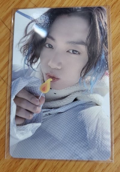 田柾國 冬季寫真卡