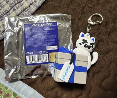 炅潣 日巡吊飾