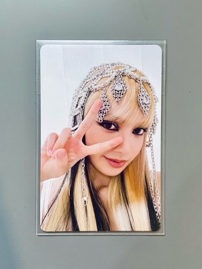 Lisa born pink