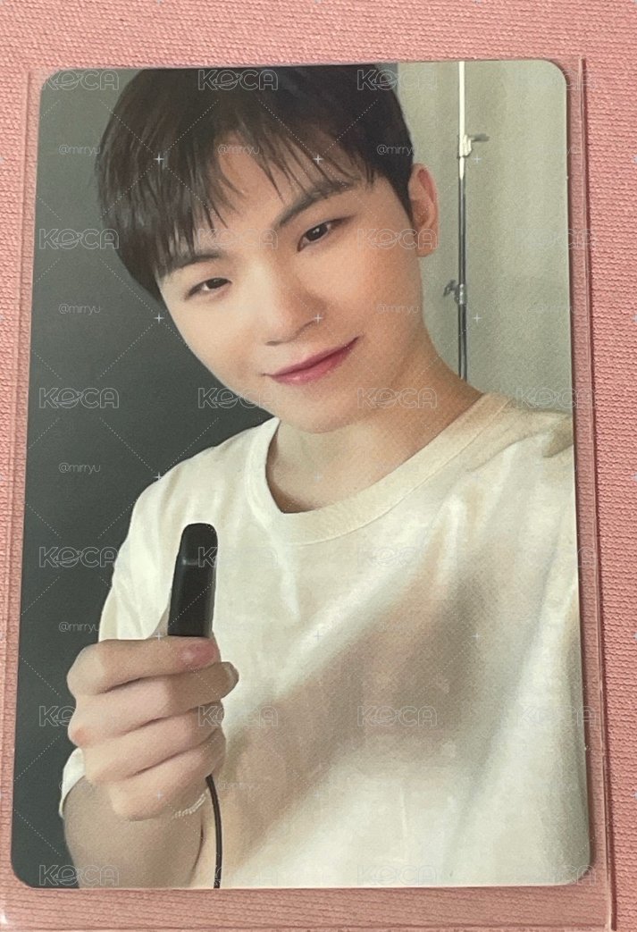 Woozi NOT ALONE CARAT ver. 專輯卡 遙控器