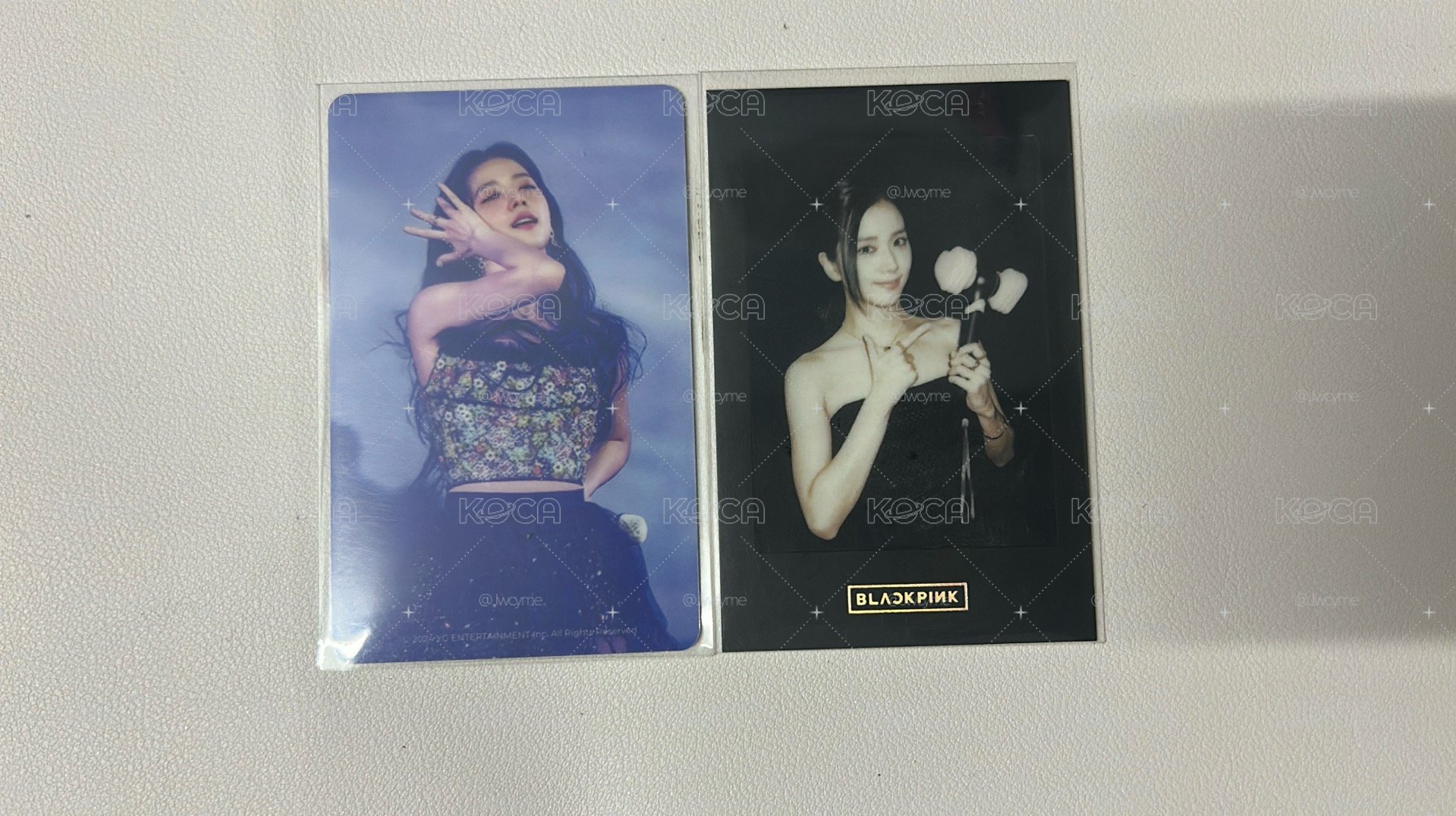 Jisoo 智秀電影卡&手燈卡🐰💕