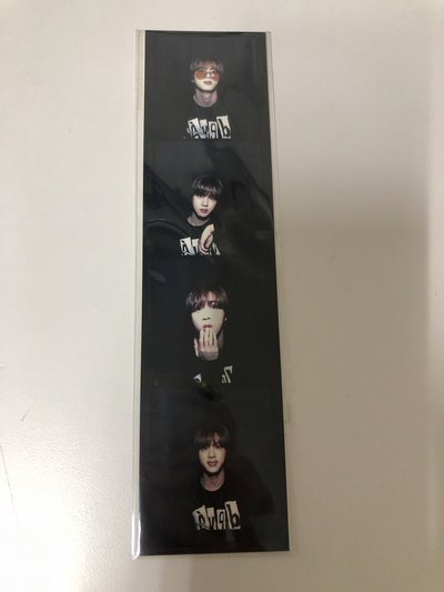 BTS Jin 金碩珍 四格照、專卡