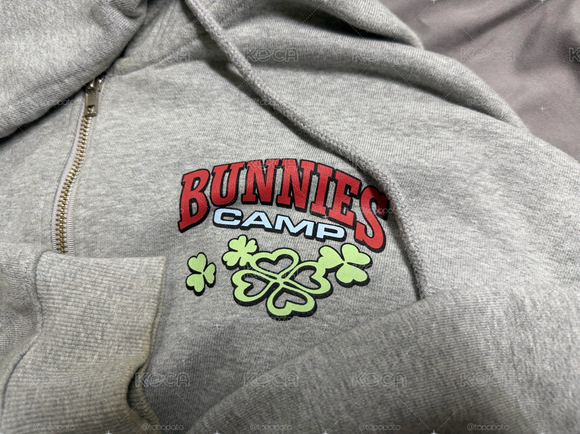 NewJeans 2023 Bunnies Camp 灰色外套 M號 二手(有穿過兩三次並下水洗過) 袖口黃掉 