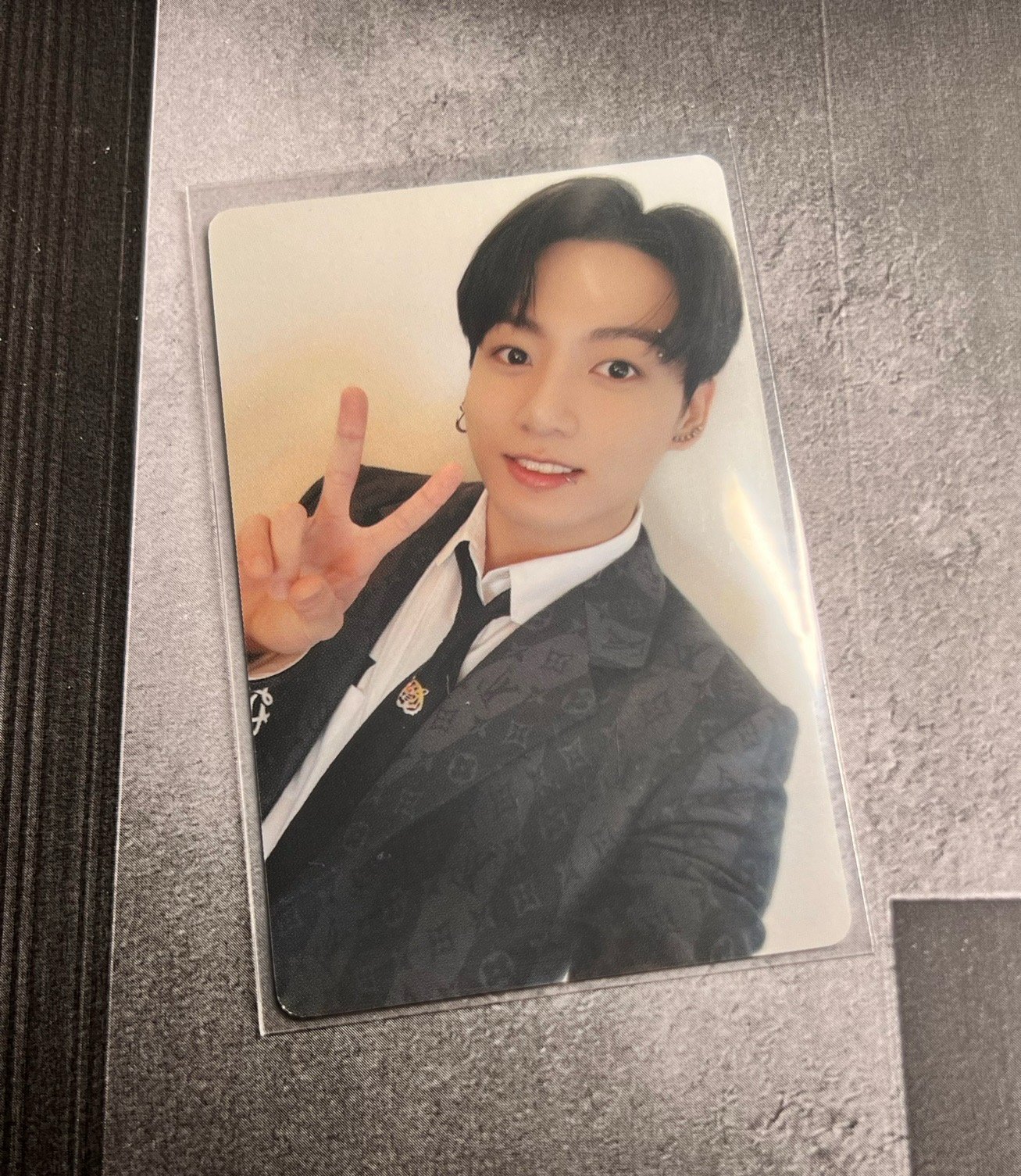 BTSXDICON 西裝比耶✌️柾國