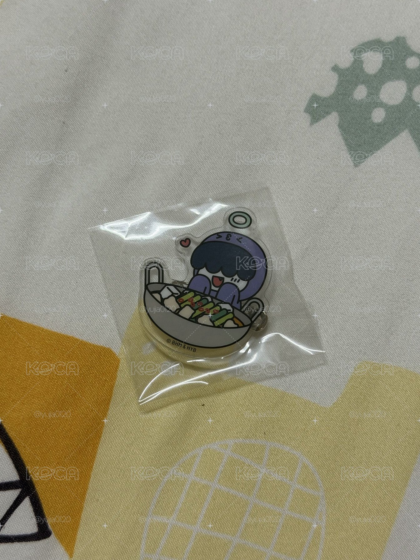 TXT 25’巡迴 福岡 牛腸鍋 徽章 哼呀寧