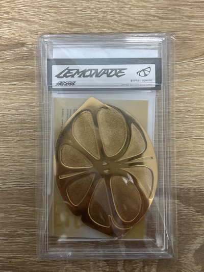 （現貨）LEMONADE QQ音樂 限量金版卡 特典卡 