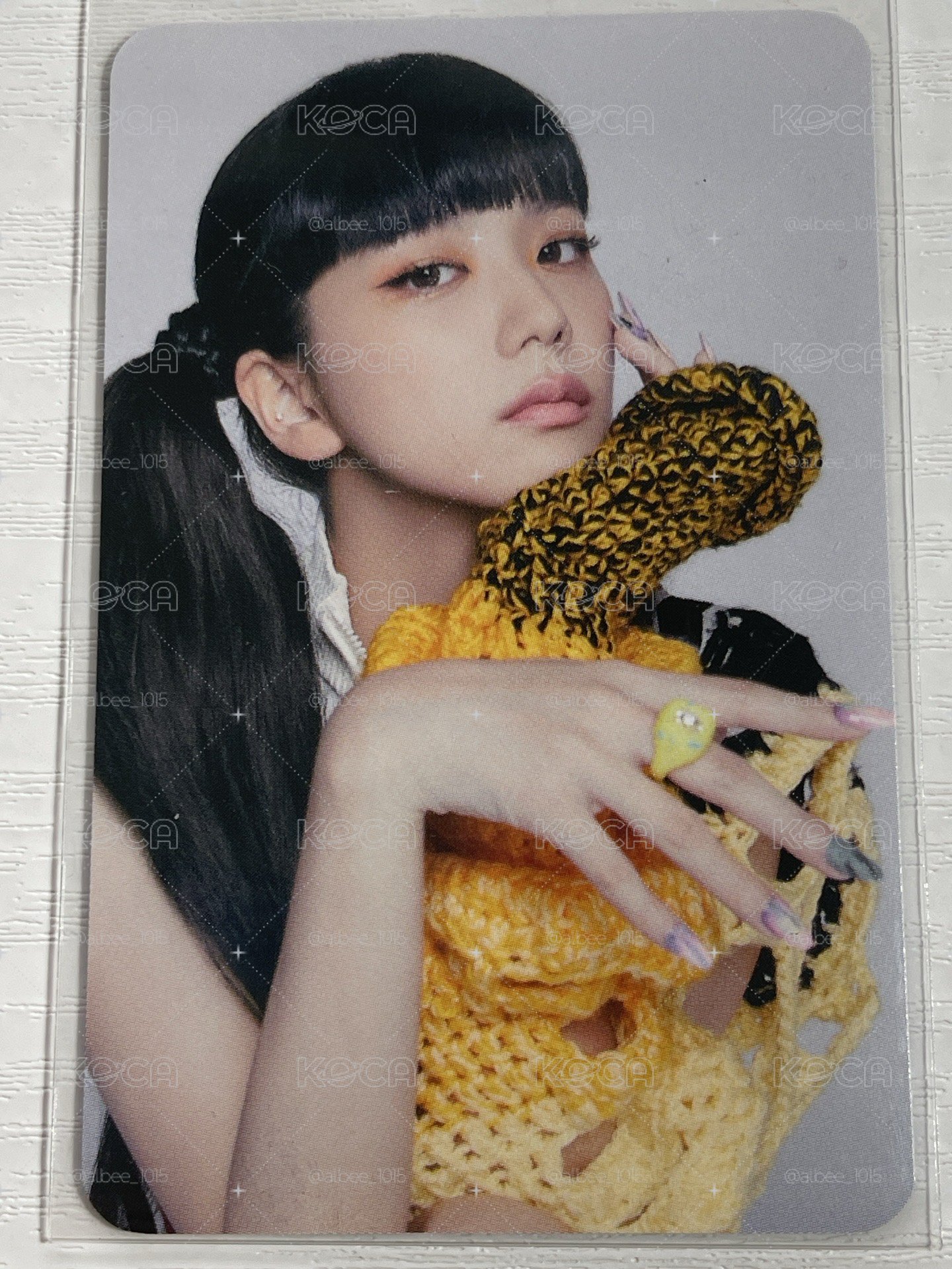 Jisoo鐵盒小卡
