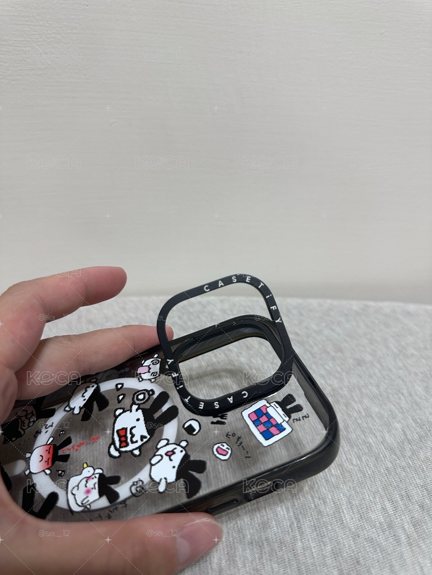 Tamagotchi Mimitchi MagSafe 兼容強悍防摔立架手機殼14Pro（二手有正常使用痕跡）