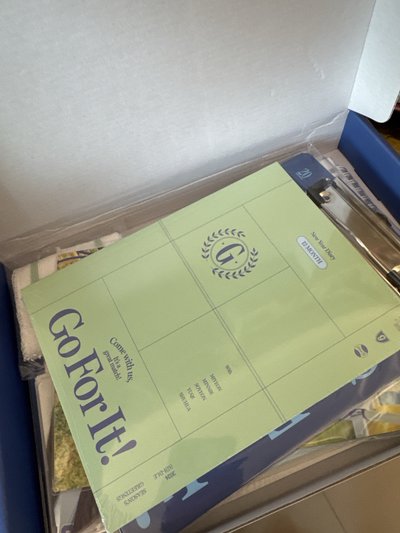 娃24年曆僅拆 配置都還在