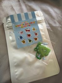 厲旭葡萄吊飾