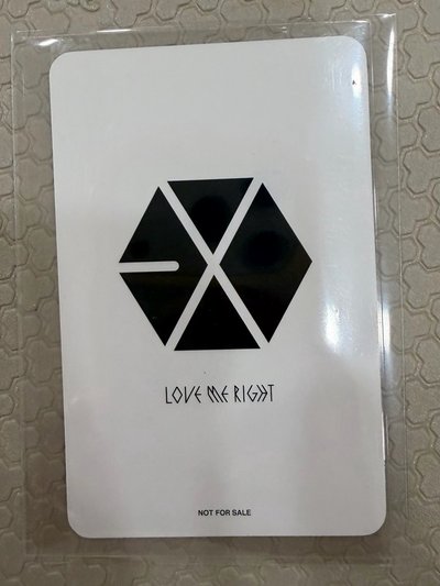 都敬秀🐧嘟日版LOVE ME RIGHT 專卡