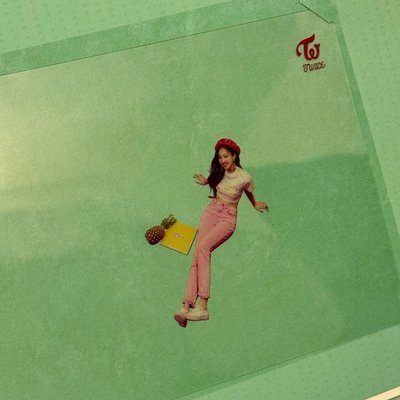 TWICE｜what is love 已拆全專少一張卡