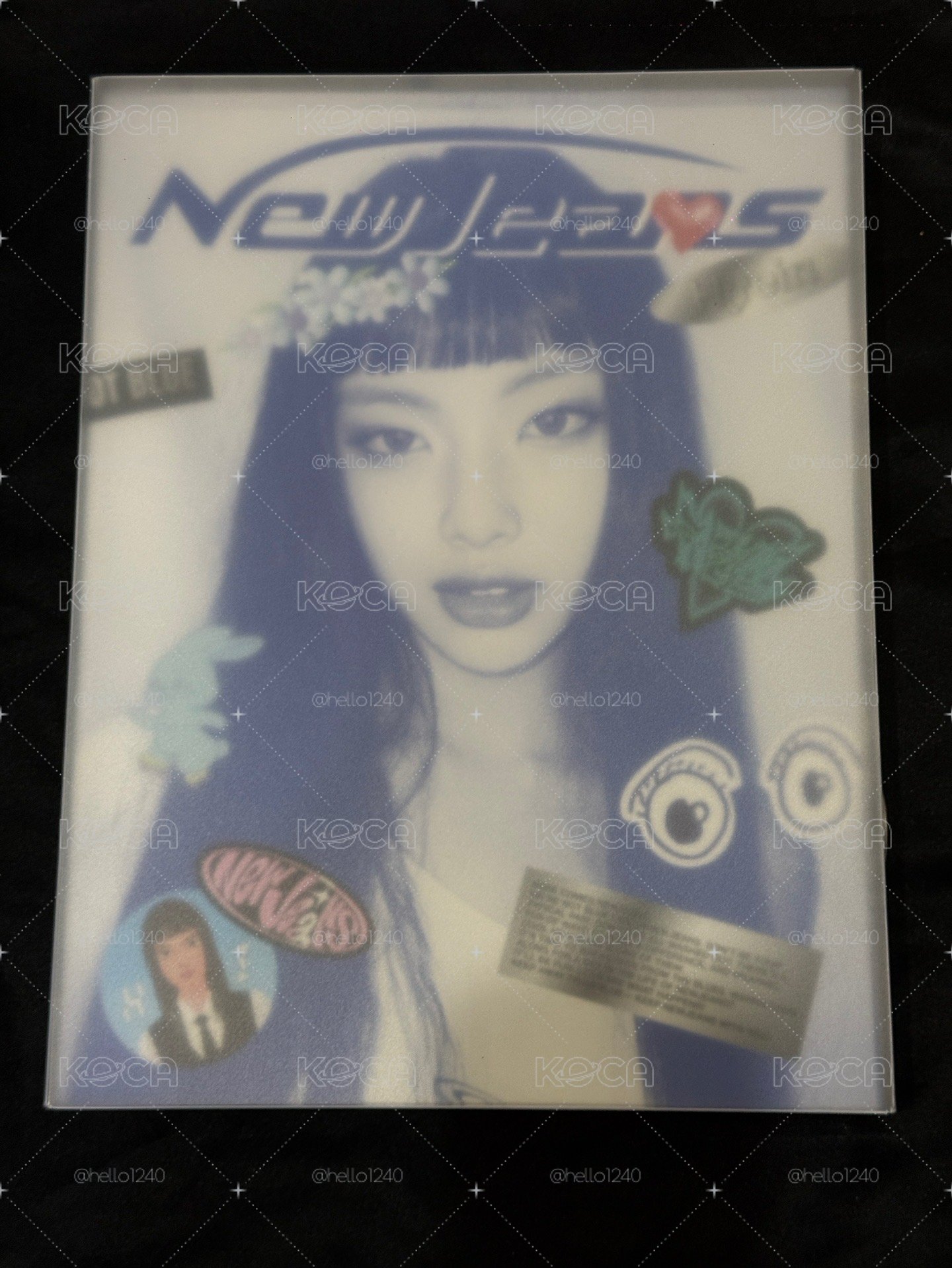 NewJeans Hyein藍書