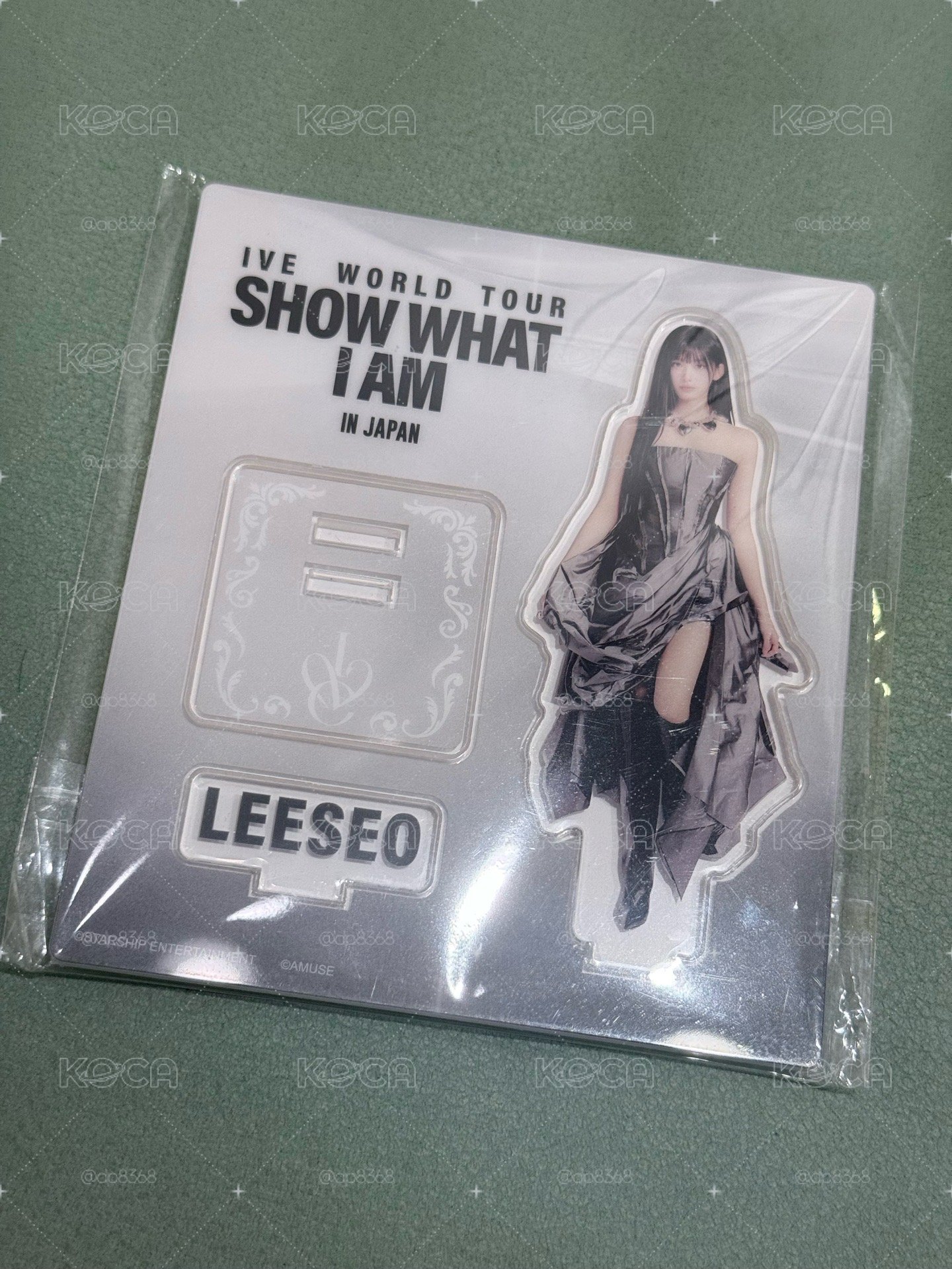 SHOW WHAT I AM 日巡大阪週邊立牌 Leeseo
