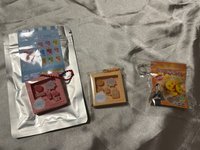 銀赫壓克力吊飾+圭賢兩款各一