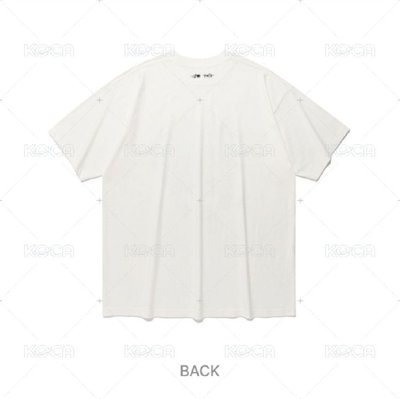 正四 白T