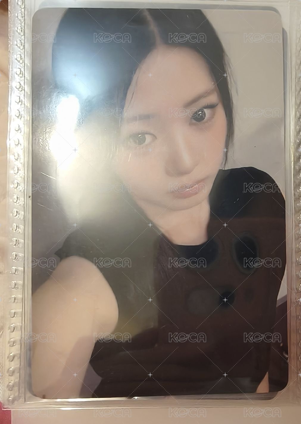 黑衣中背