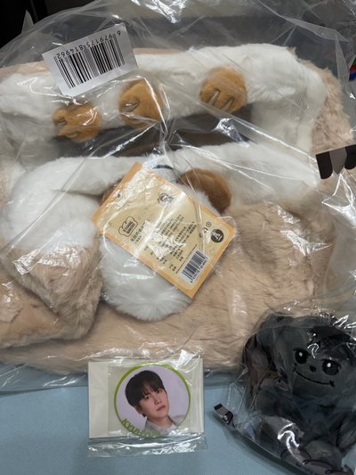 圭美快閃店上海限定多功能收納包| KYUHYUN - KYUMAE BAKERY POP-UP