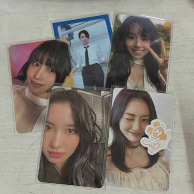 TWICE 周邊小卡
