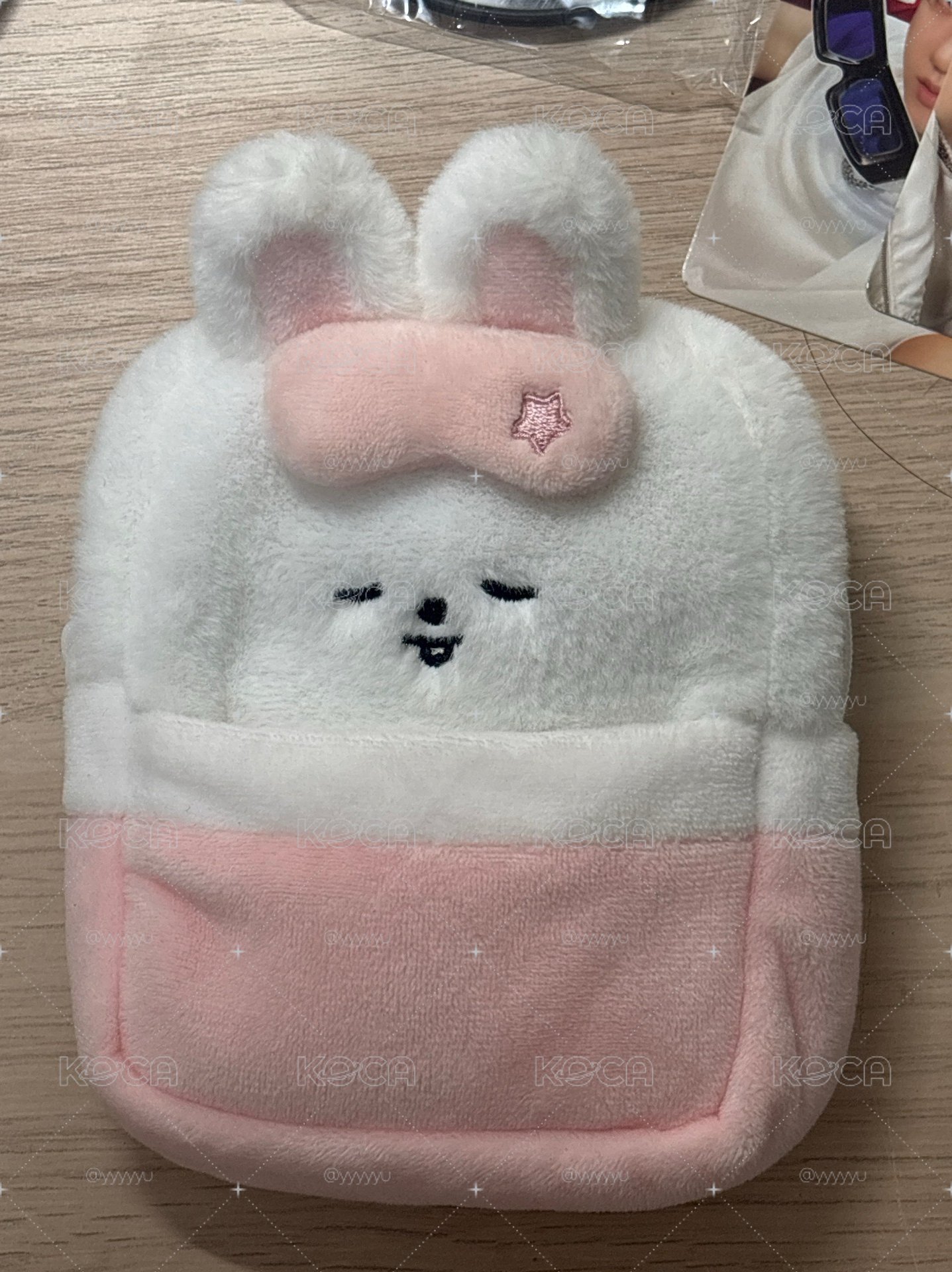 李畢睡覺娃包