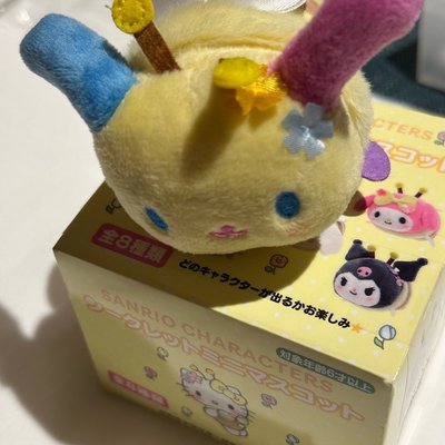 凱蒂貓毛絨髮夾 花小兔蜜蜂娃娃