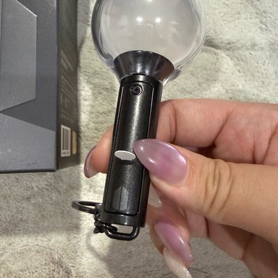 BTS 手燈吊飾 SE