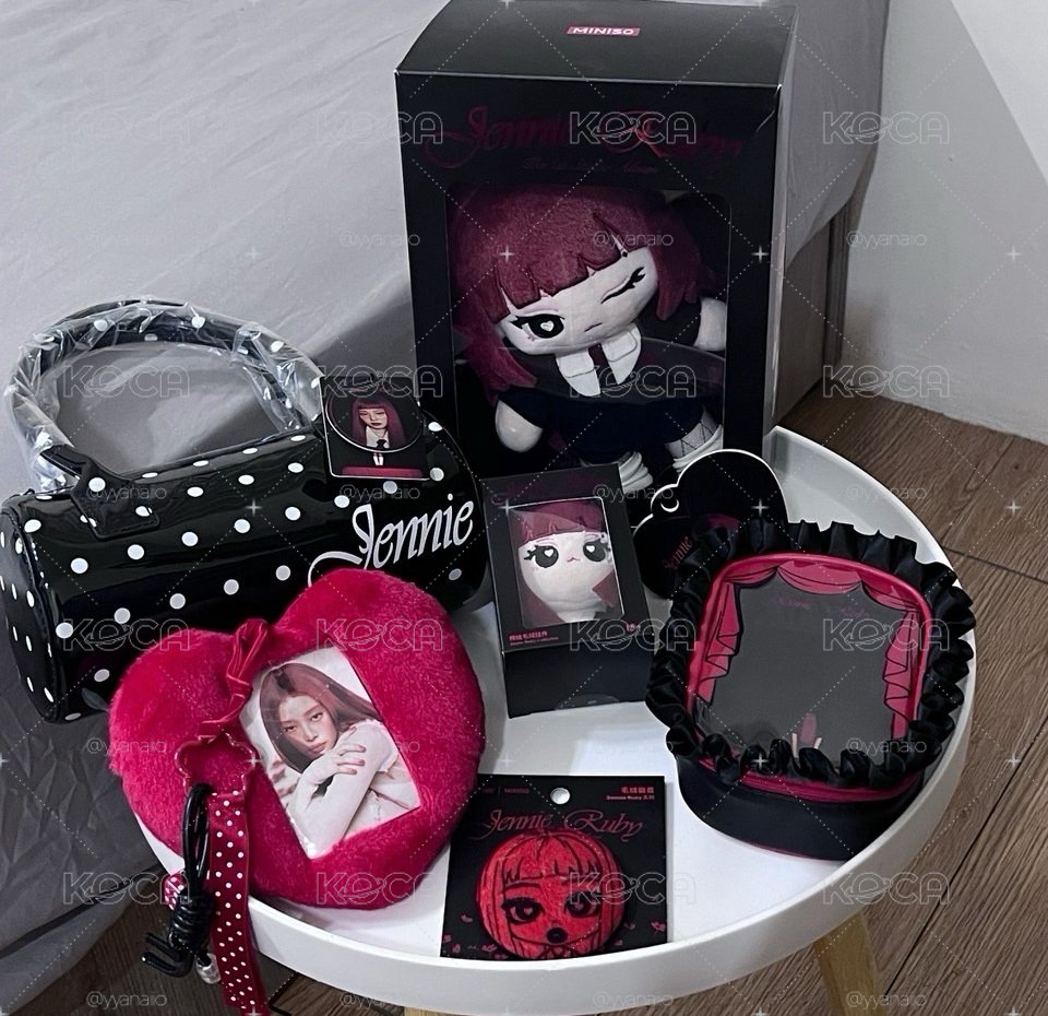 JENNIE MINISO 周邊